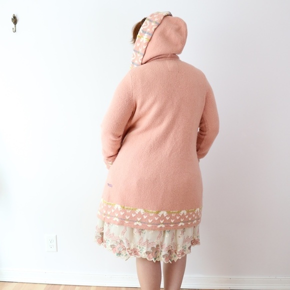 Thursday Island Pastel Pink Sweater Coat with Geometric Trim Winter Spring - Picture 3 of 9